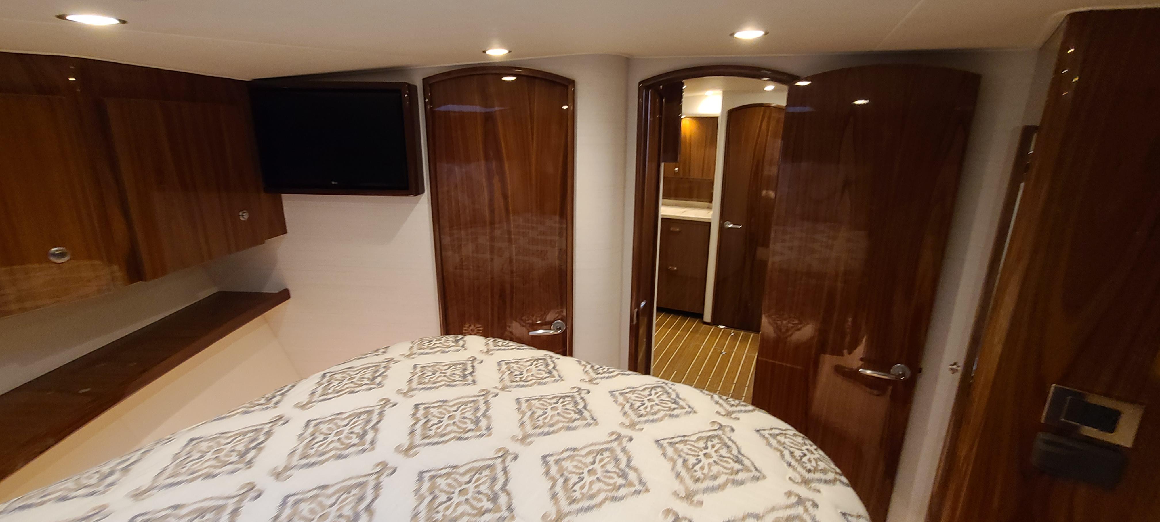 Huckleberry Yacht for Sale 44 Viking Yachts St. Clair Shores, MI