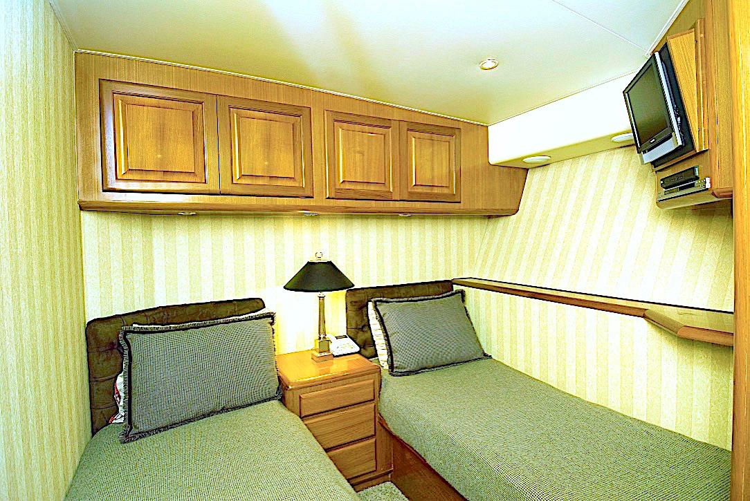 1998 72 Viking Enclosed Bridge Crown Royal Guest Stateroom