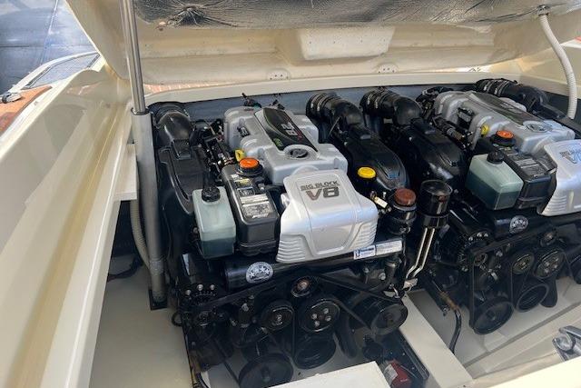 Twin V8 engines in a 2017 Chris-Craft Corsair 32 boat.