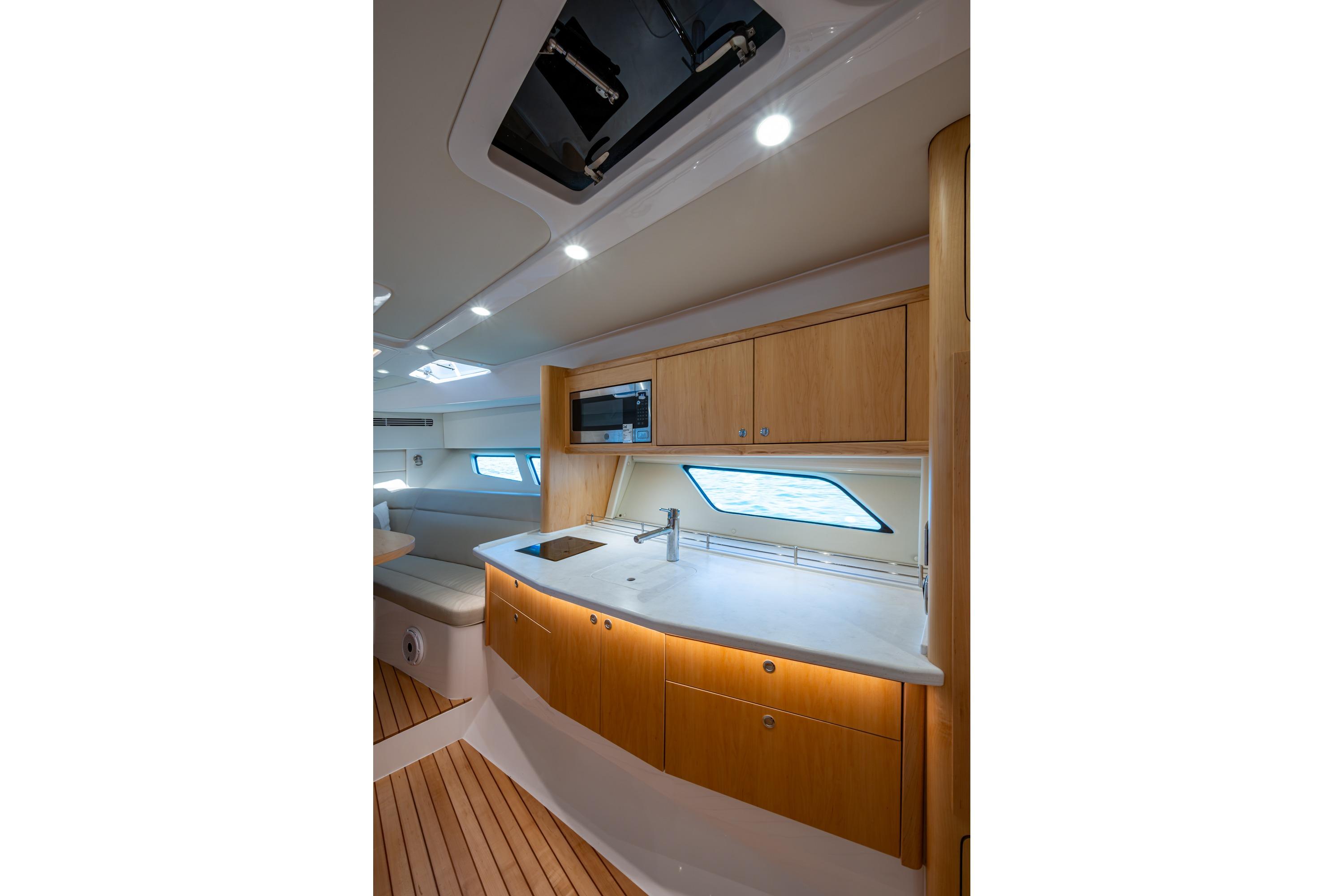 Boat image 25
