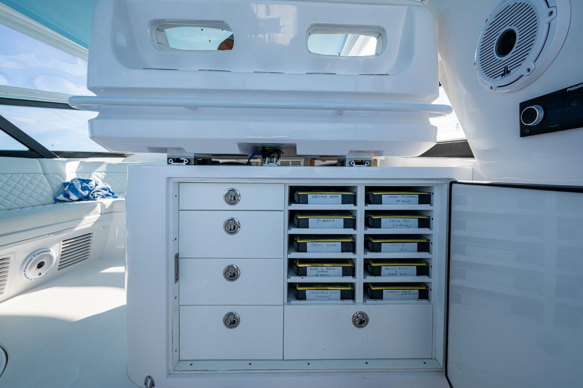 Boat image 59