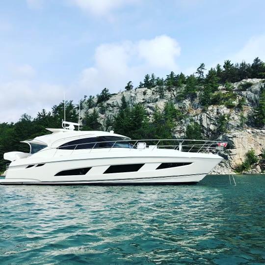 2018 Riviera 4800 sport yacht
