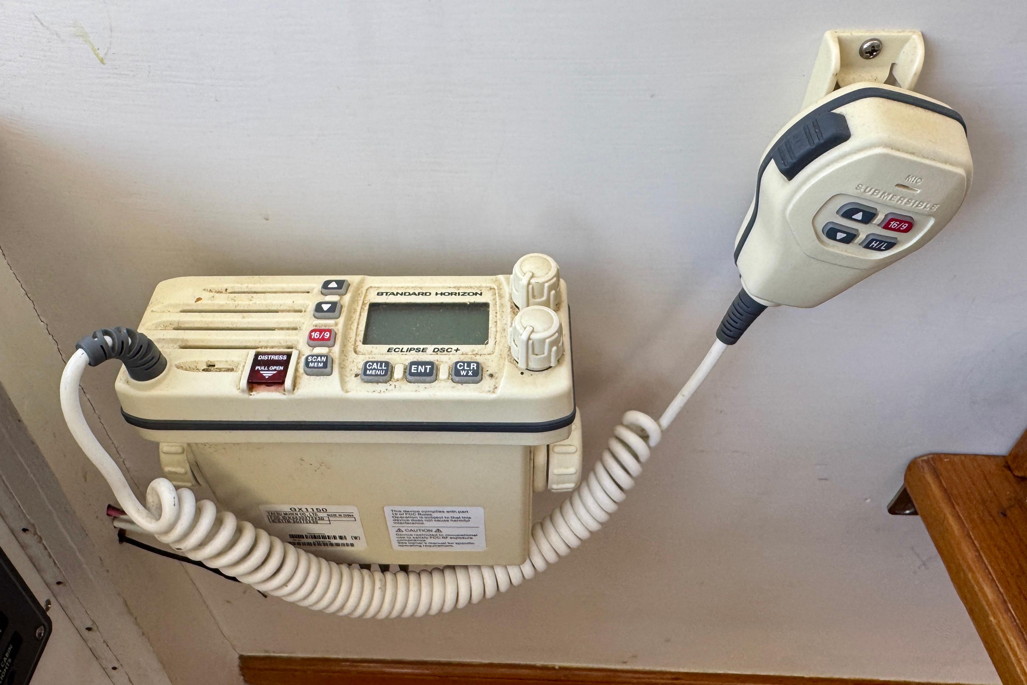 Standard Horizon marine radio on 1982 Jarvis Newman Flybridge Cruiser.