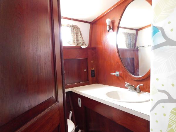 43' Gulfstar, Listing Number 100916568, - Photo No. 12