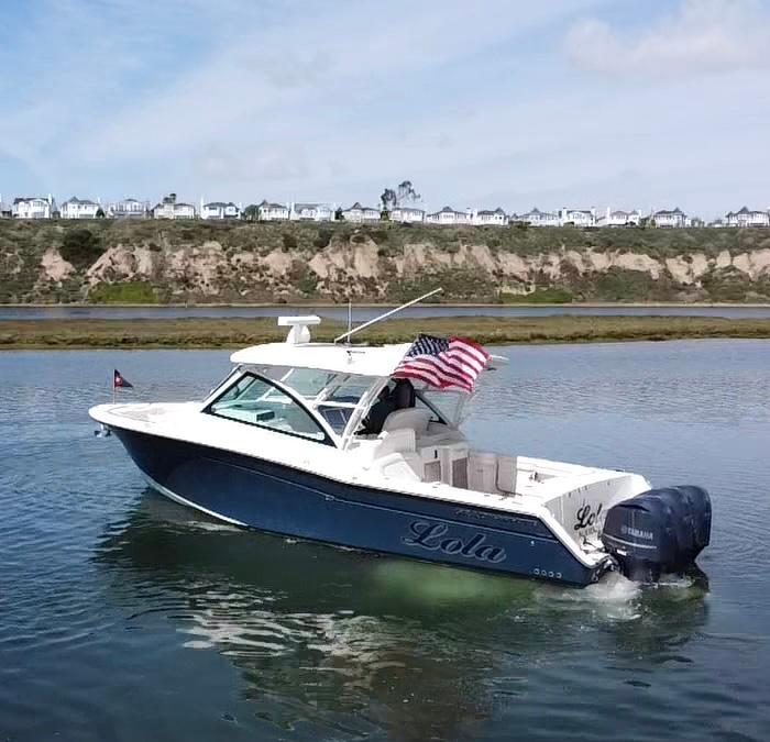 2017-grady-white-freedom-375-power-9719419-20250318115702449-1_XLARGE