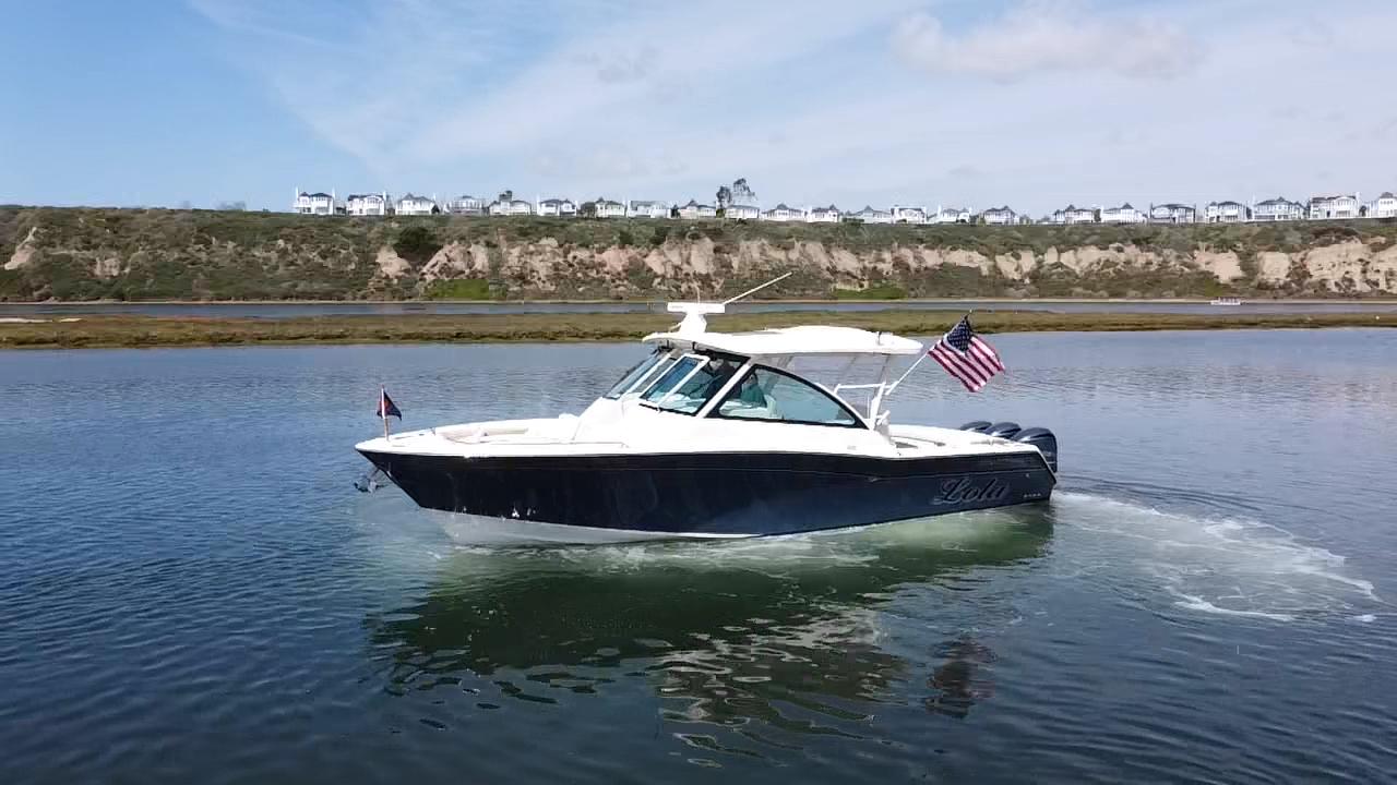 2017-grady-white-freedom-375-power-9719419-20250318115709544-1_XLARGE