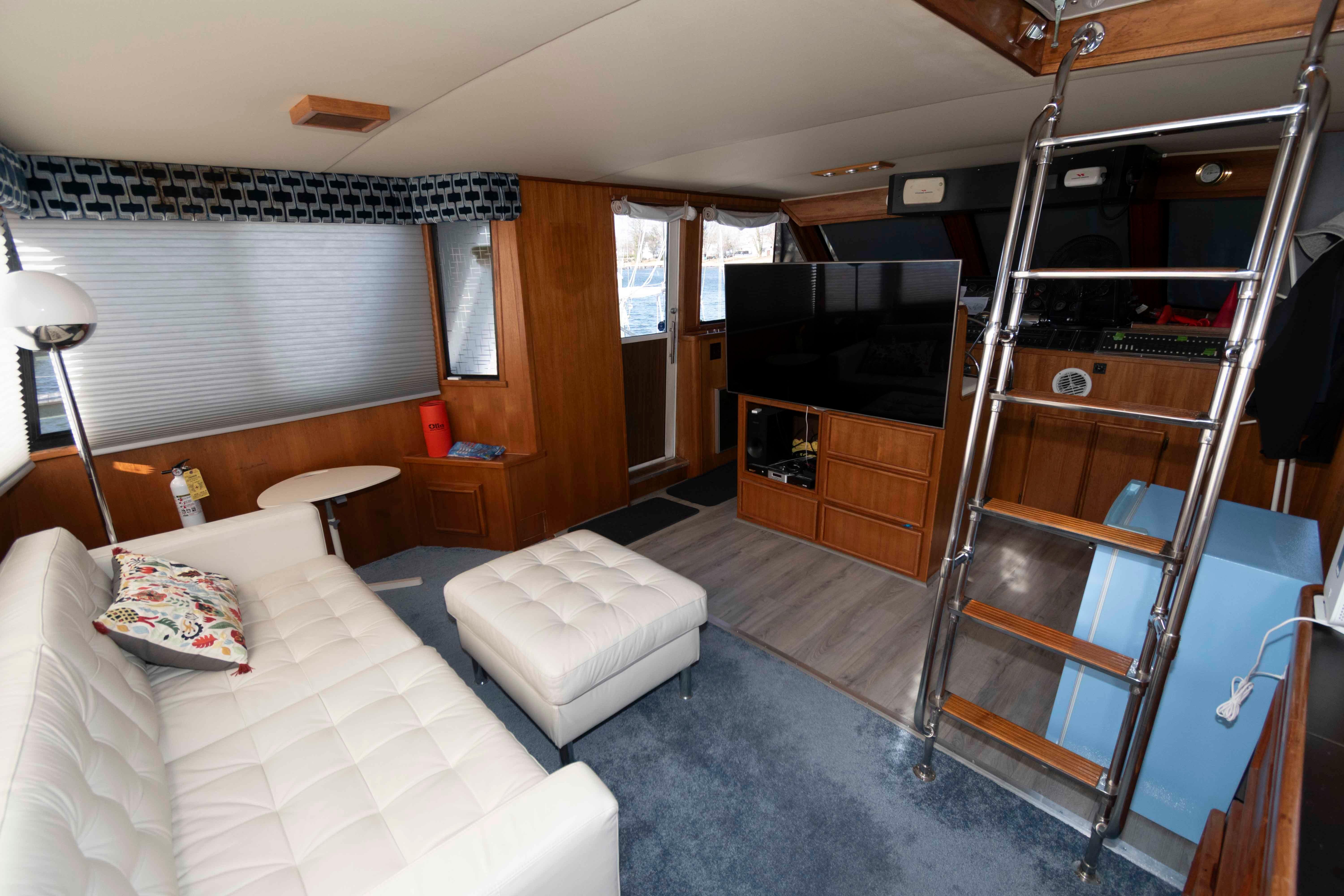 M 10507 NN Knot 10 Yacht Sales M 10507 NN Knot 10 Yacht Sales