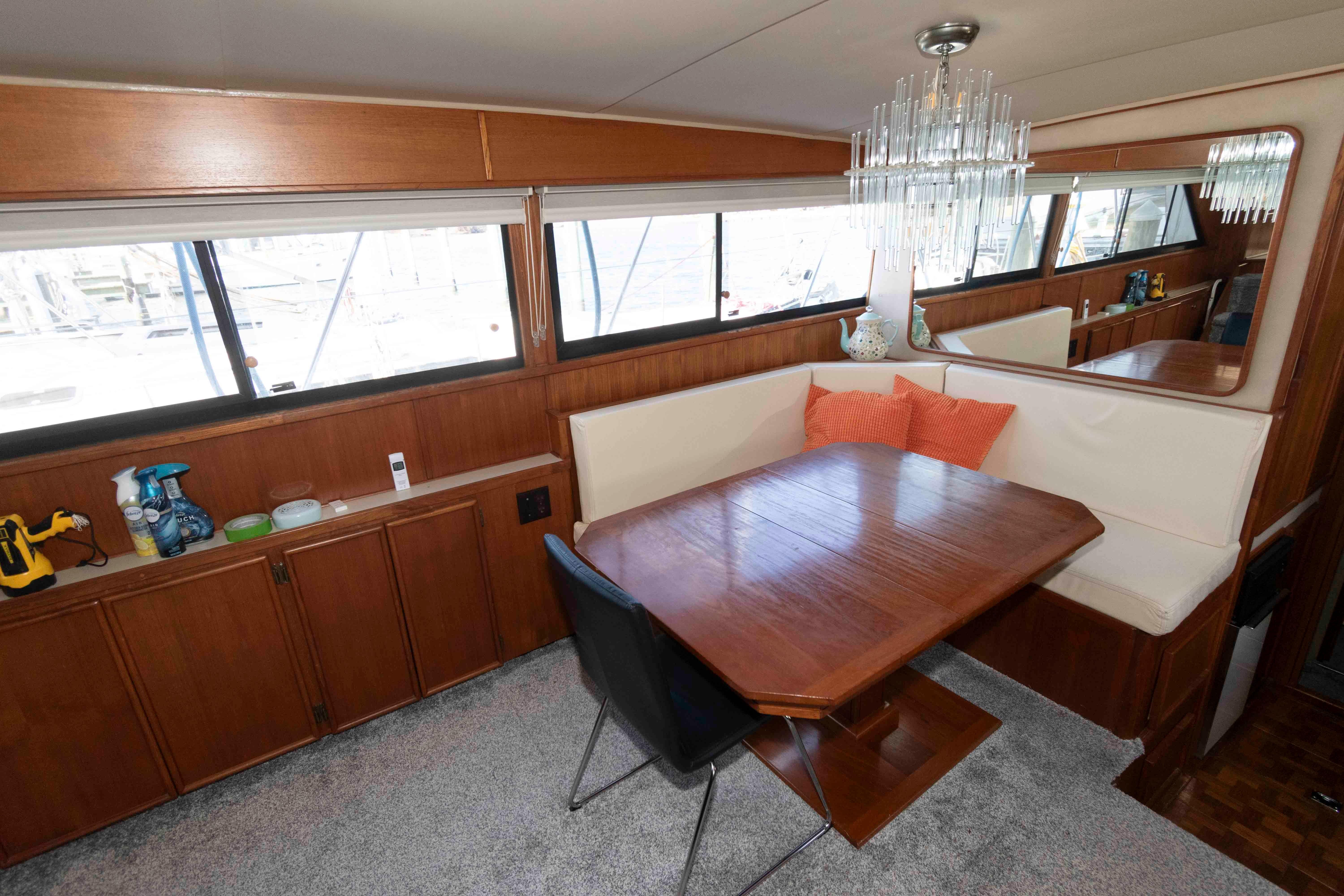 M 10507 NN Knot 10 Yacht Sales M 10507 NN Knot 10 Yacht Sales