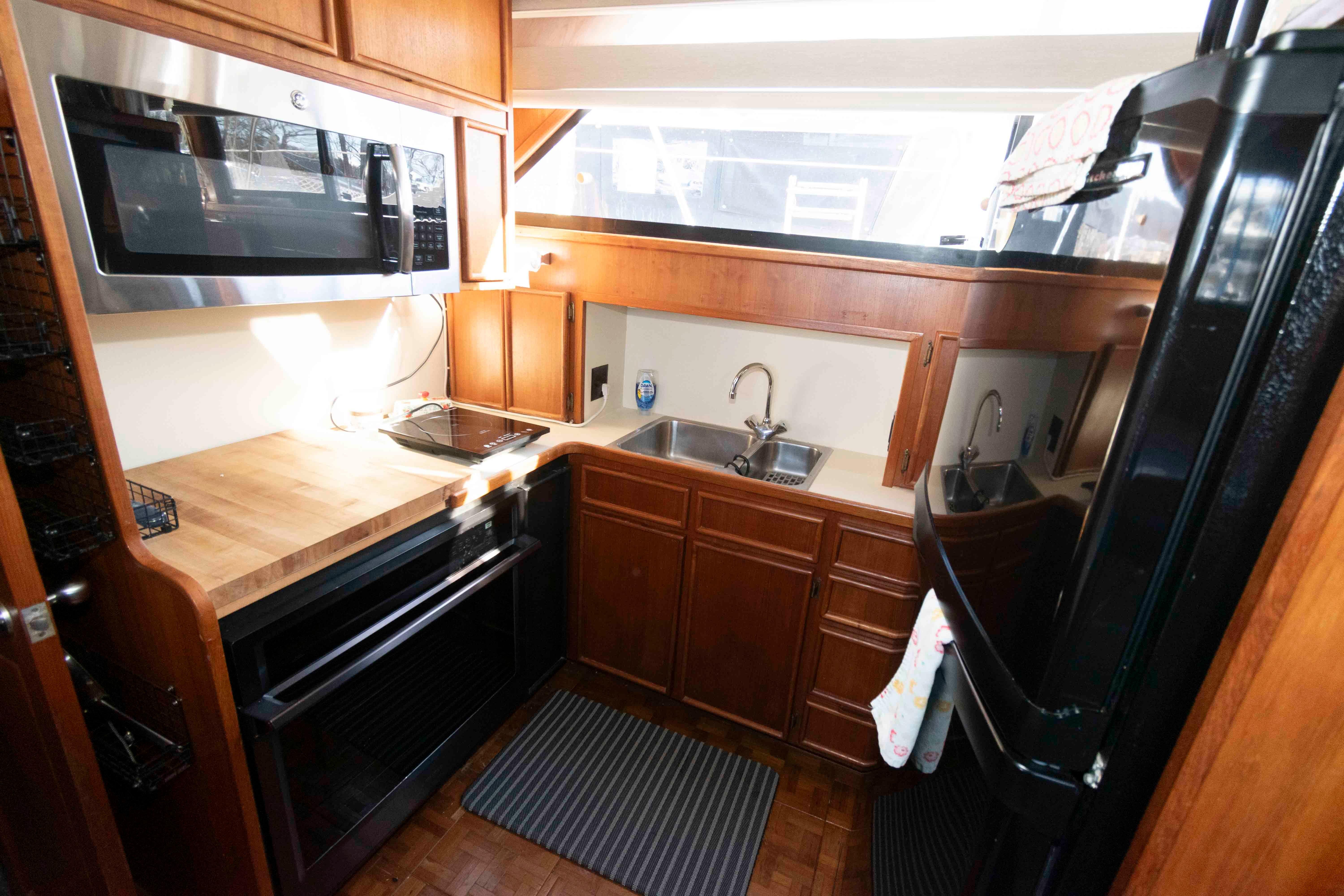 M 10507 NN Knot 10 Yacht Sales M 10507 NN Knot 10 Yacht Sales