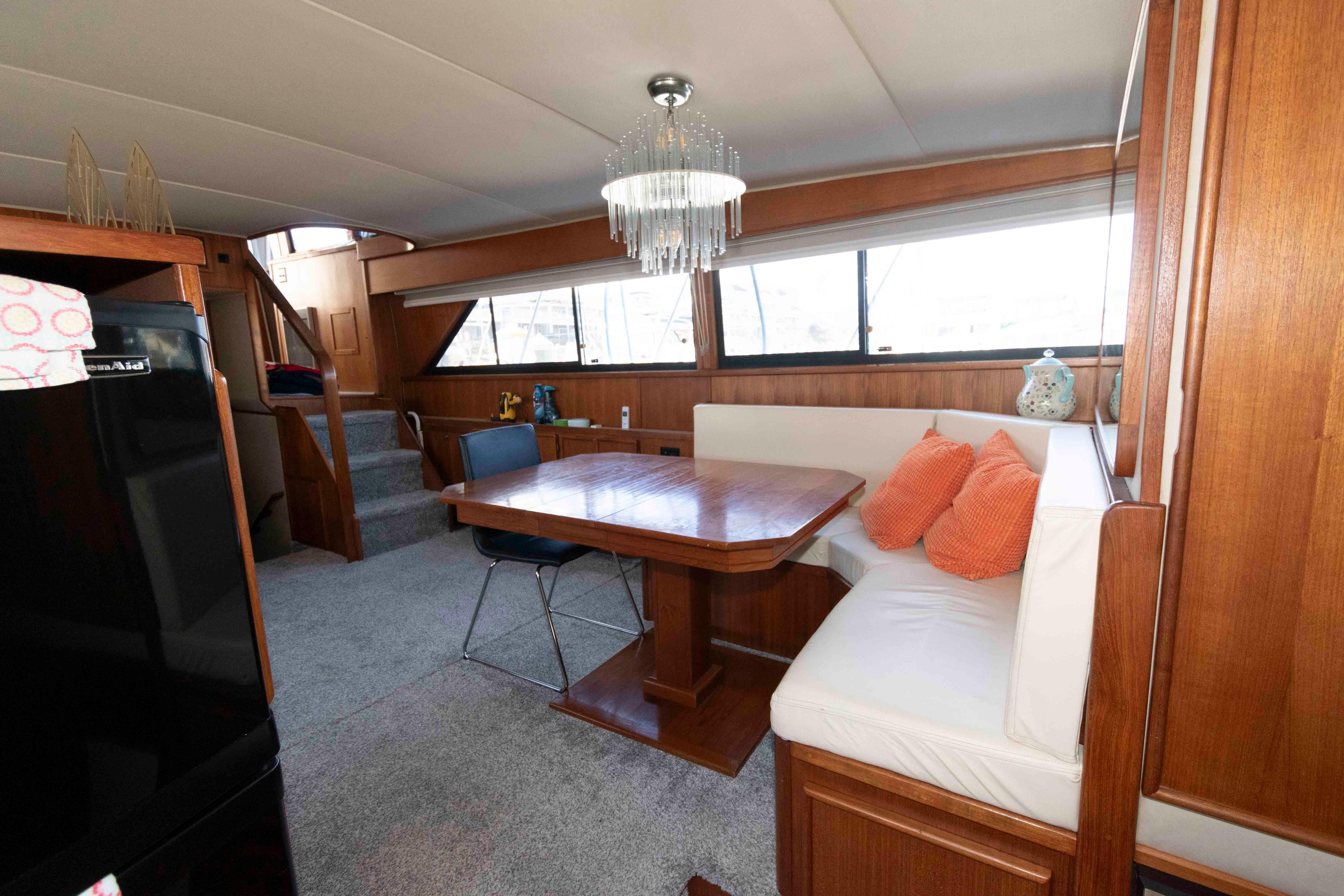 M 10507 NN Knot 10 Yacht Sales M 10507 NN Knot 10 Yacht Sales