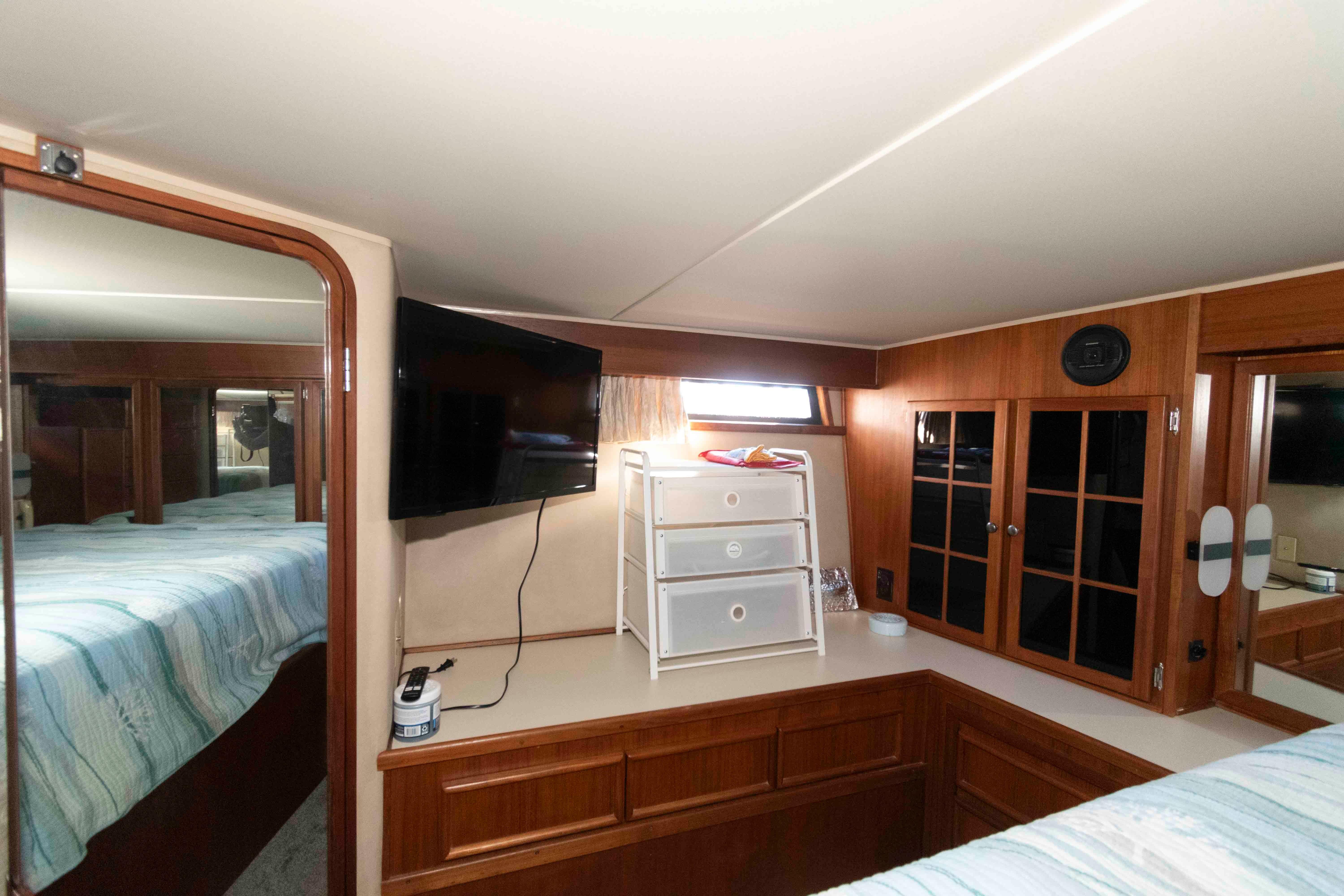 M 10507 NN Knot 10 Yacht Sales M 10507 NN Knot 10 Yacht Sales