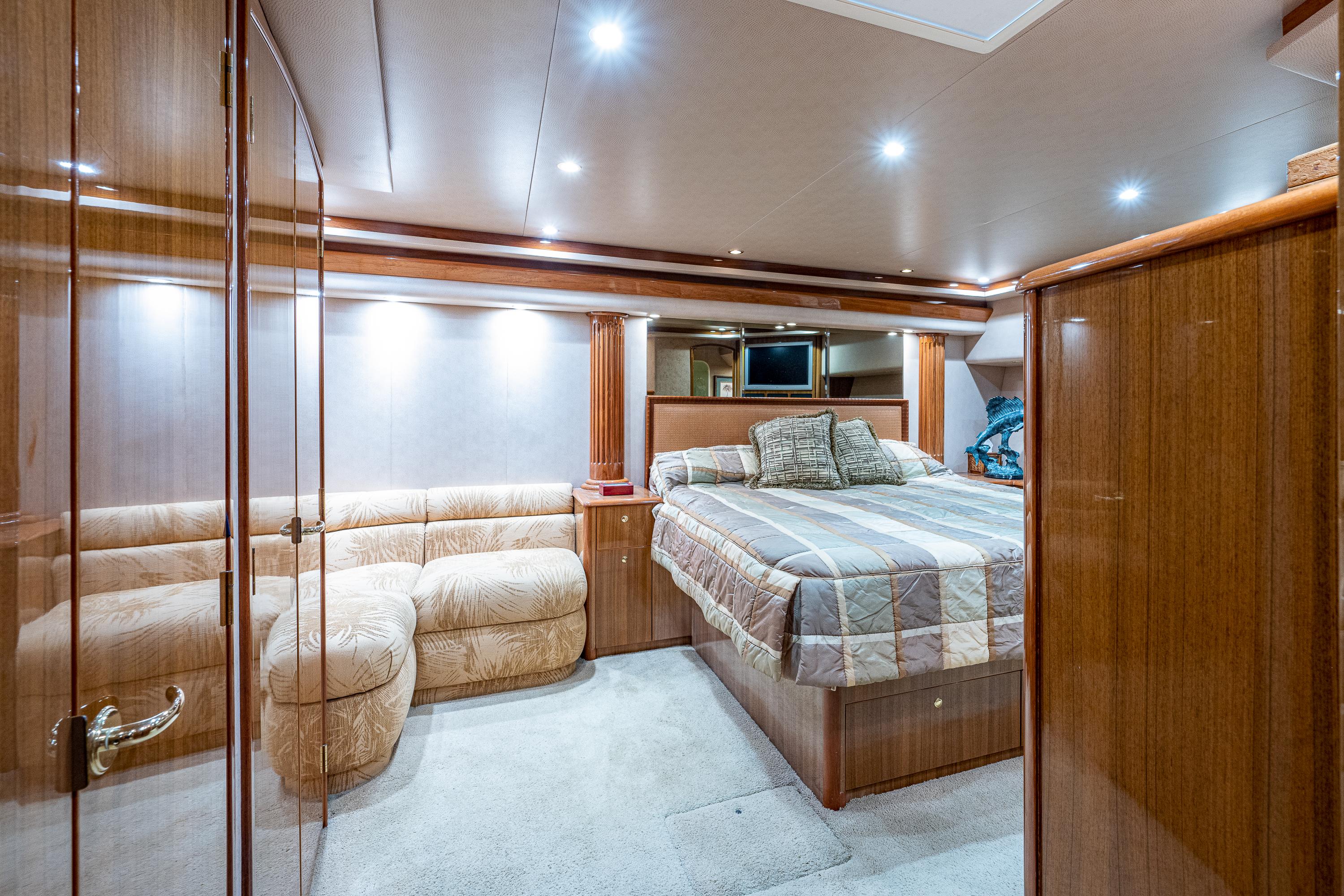 Viking 74 Convertible Reel Estate - Master Stateroom, Walkaround Berth, Seating