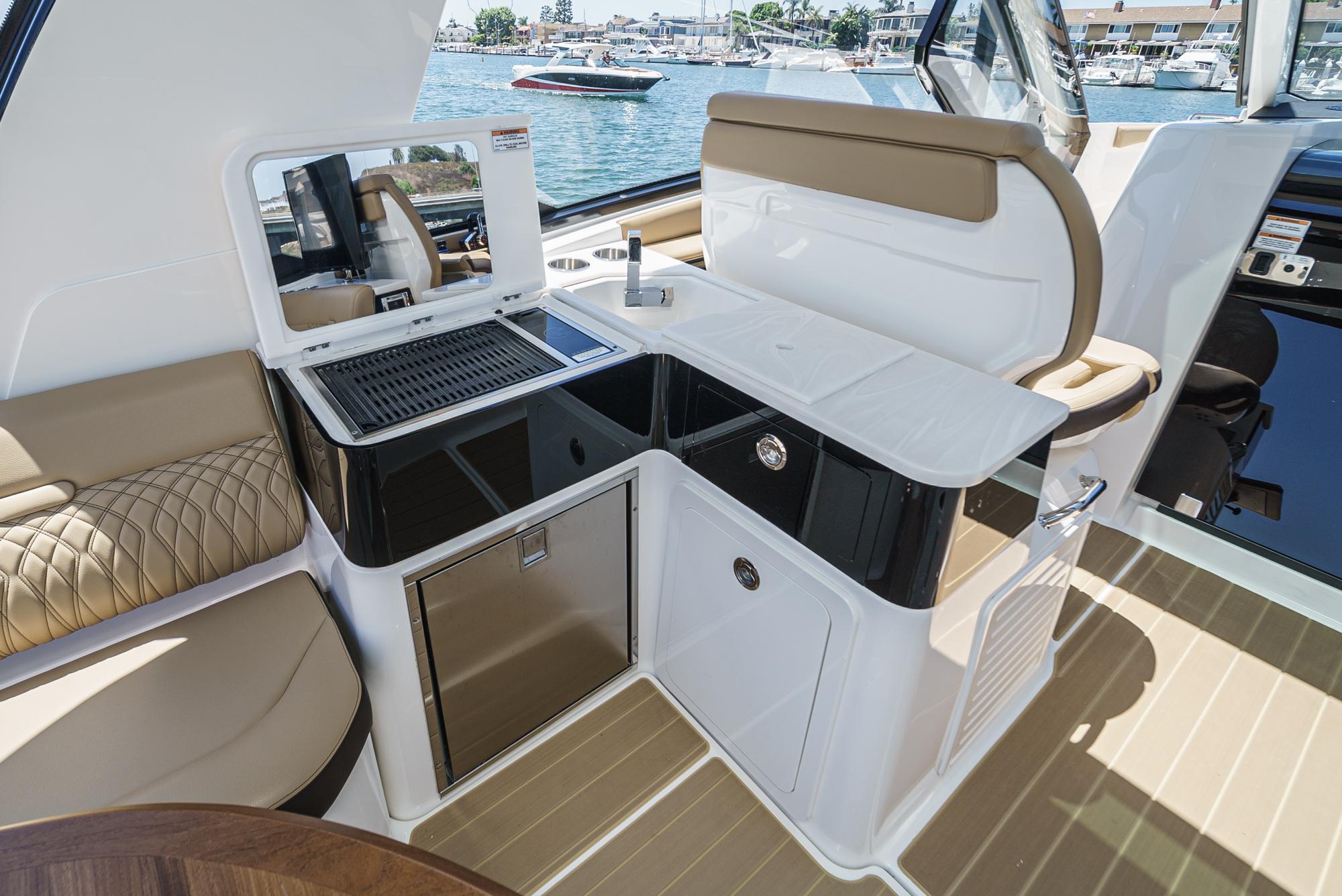 2023 Sea Ray Sundancer 370 OB #TBRL1767I inventory image at Sun Country Marine Group, Newport Beach 2023 Sea Ray Sundancer 370 OB #TBRL1767I inventory image at Sun Country Marine Group, Newport Beach
