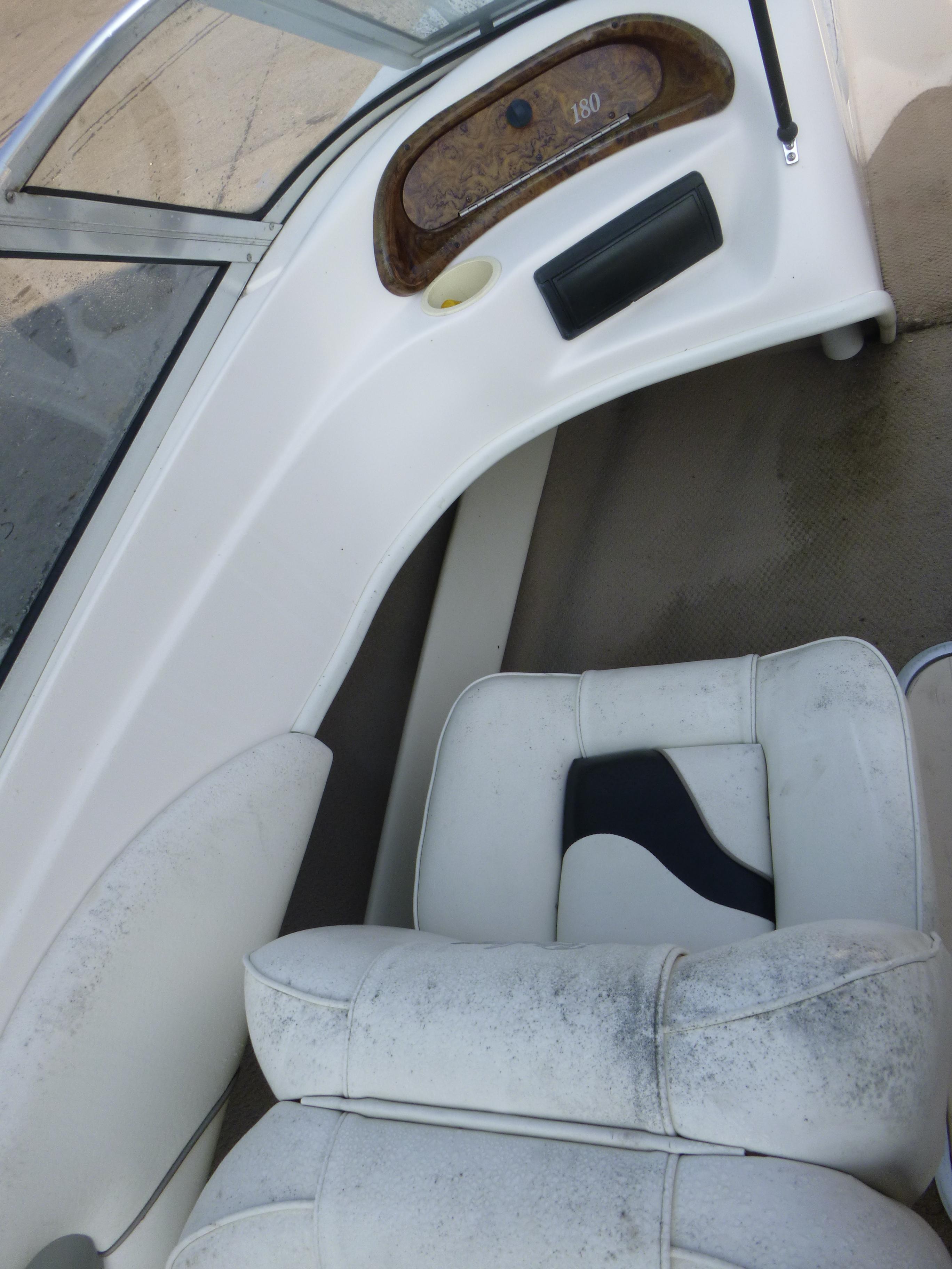 2003 Rinker 180 BR Gallery