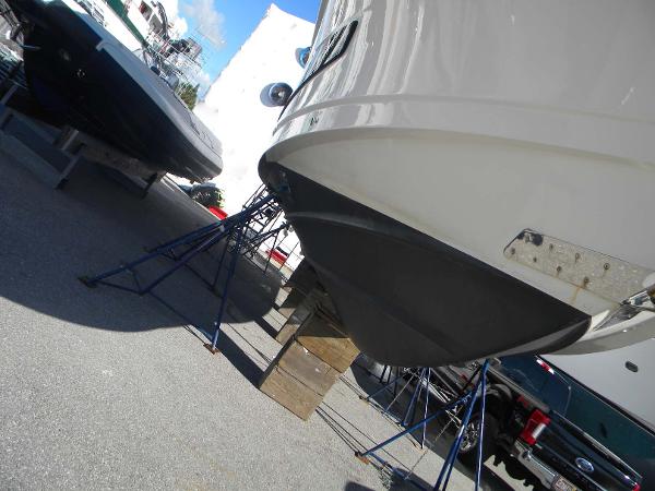 42' Boston Whaler, Listing Number 100879882, - Photo No. 3