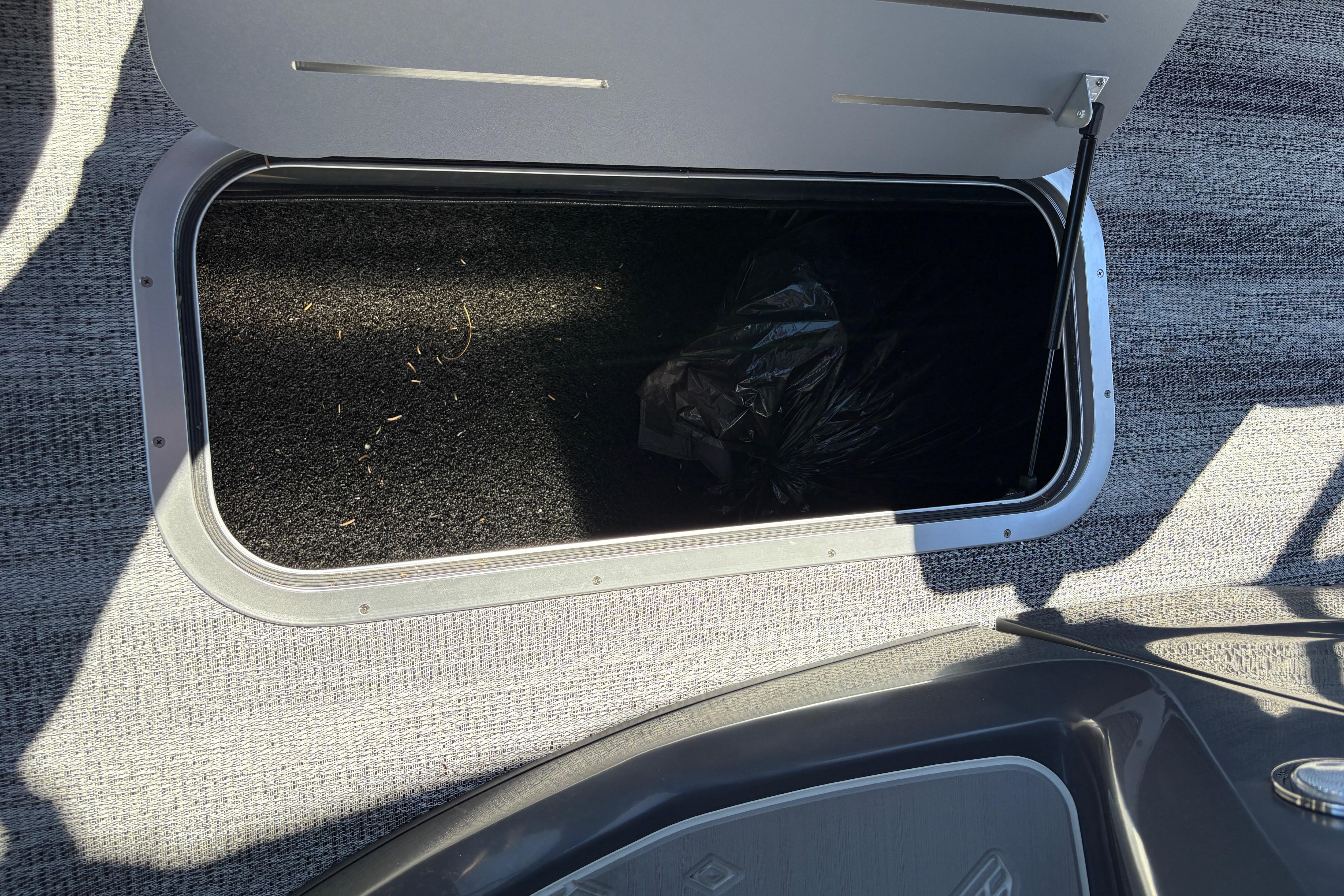 2026 Bennington 22 MSB #B7098G inventory image at Sun Country Marine Group, Lake Havasu City, AZ