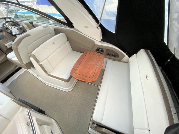 2016 Regal 28 Express