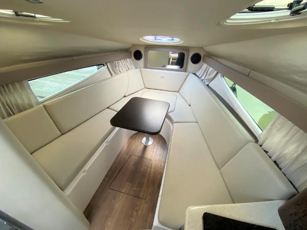 2016 Regal 28 Express