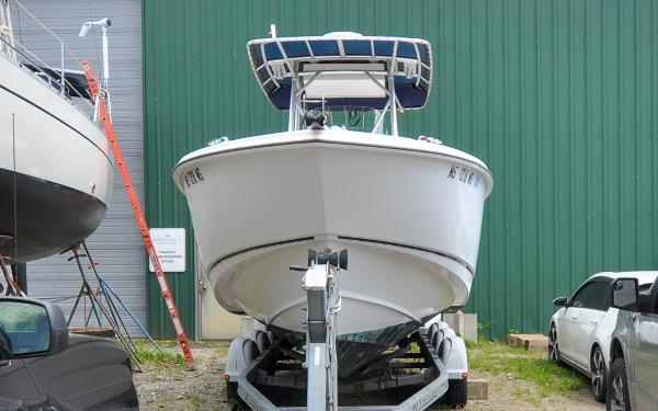 27' Boston Whaler, Listing Number 100903838, - Photo No. 8