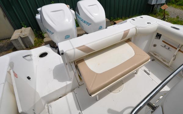 27' Boston Whaler, Listing Number 100903838, - Photo No. 18