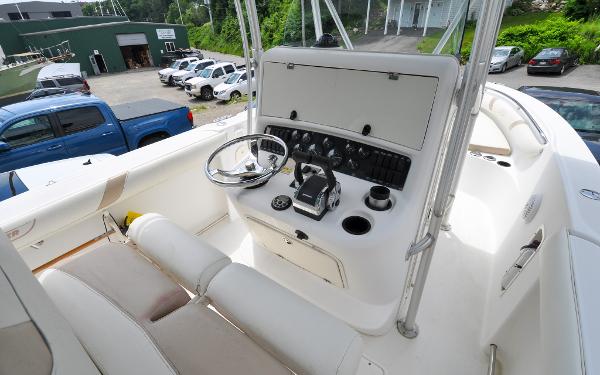 27' Boston Whaler, Listing Number 100903838, - Photo No. 23