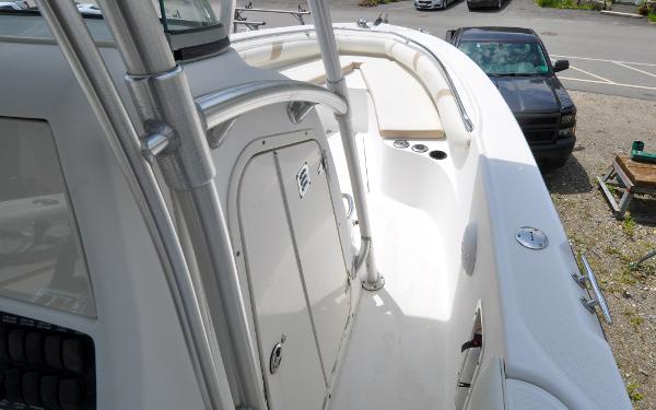 27' Boston Whaler, Listing Number 100903838, Image No. 42