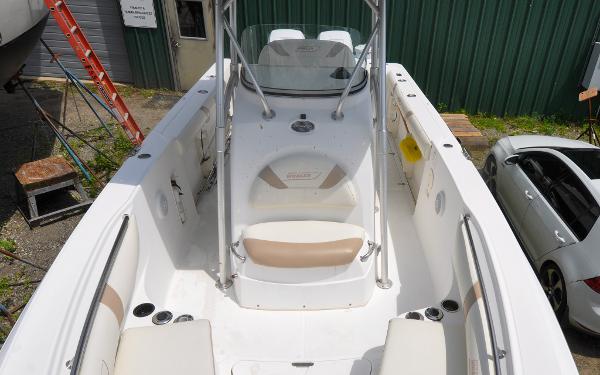 27' Boston Whaler, Listing Number 100903838, Image No. 52