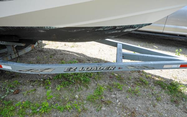 27' Boston Whaler, Listing Number 100903838, - Photo No. 59