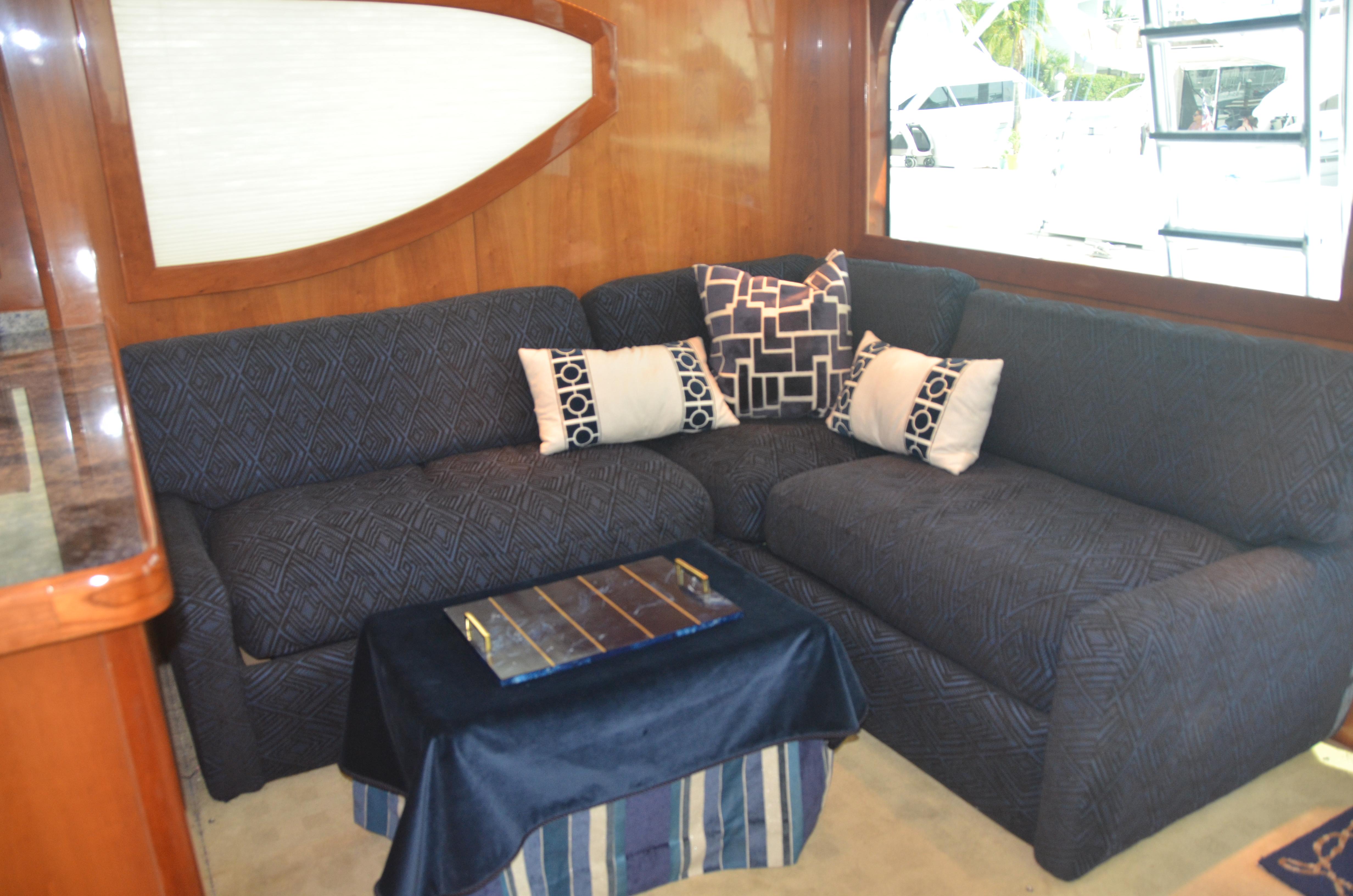 Hatteras 50-Moriah-Salon