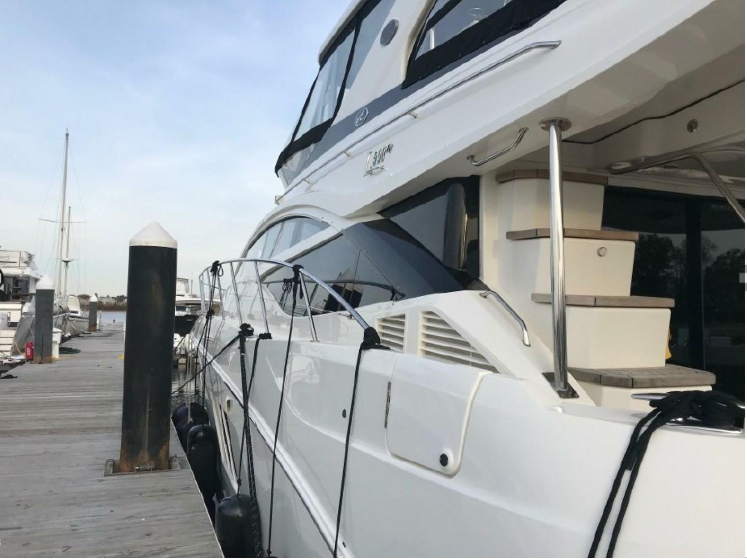 2016 Sea Ray l590 fly