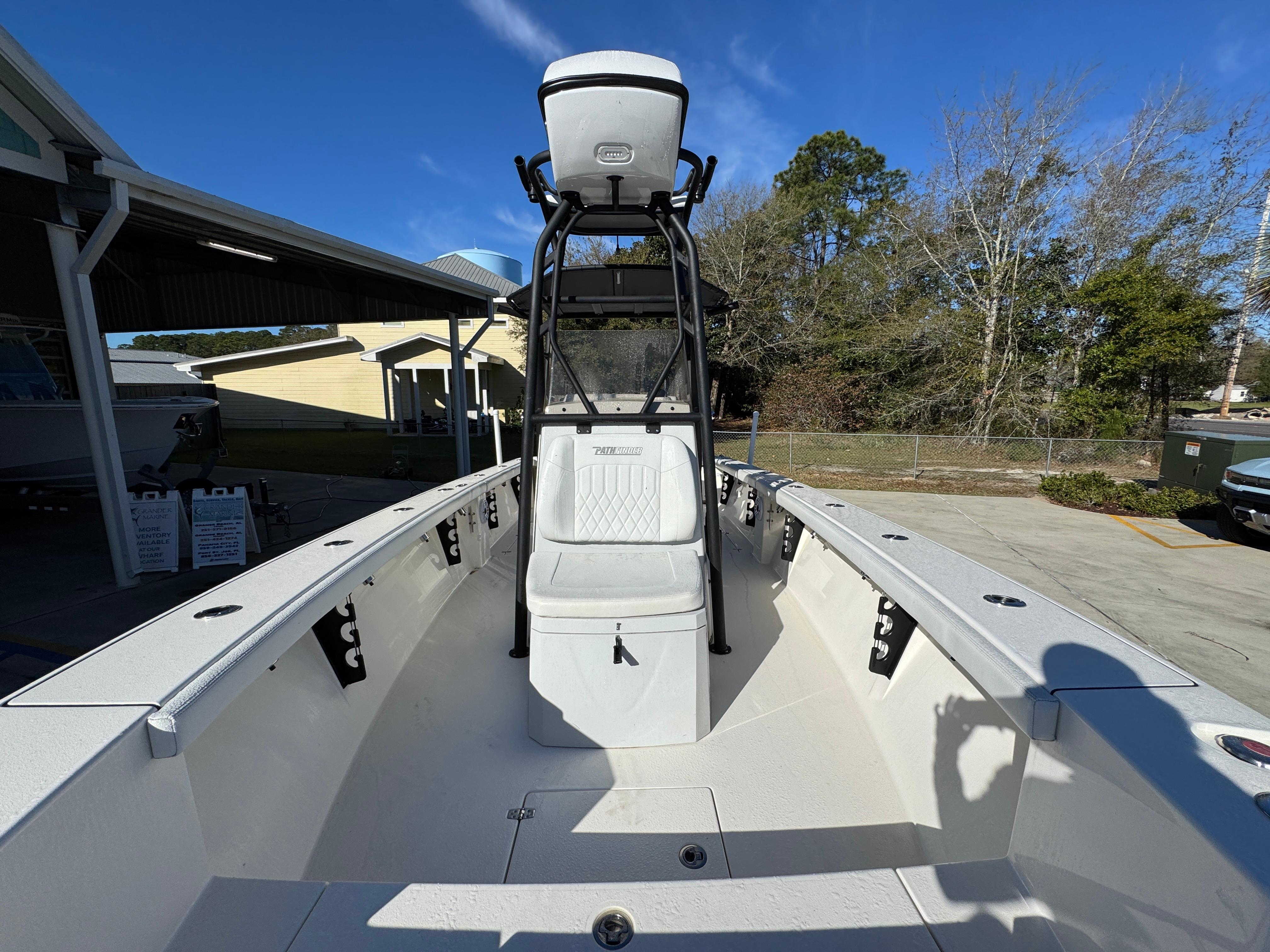 2023-pathfinder-2700-open-power-9719406-20250318104308366-1_XLARGE