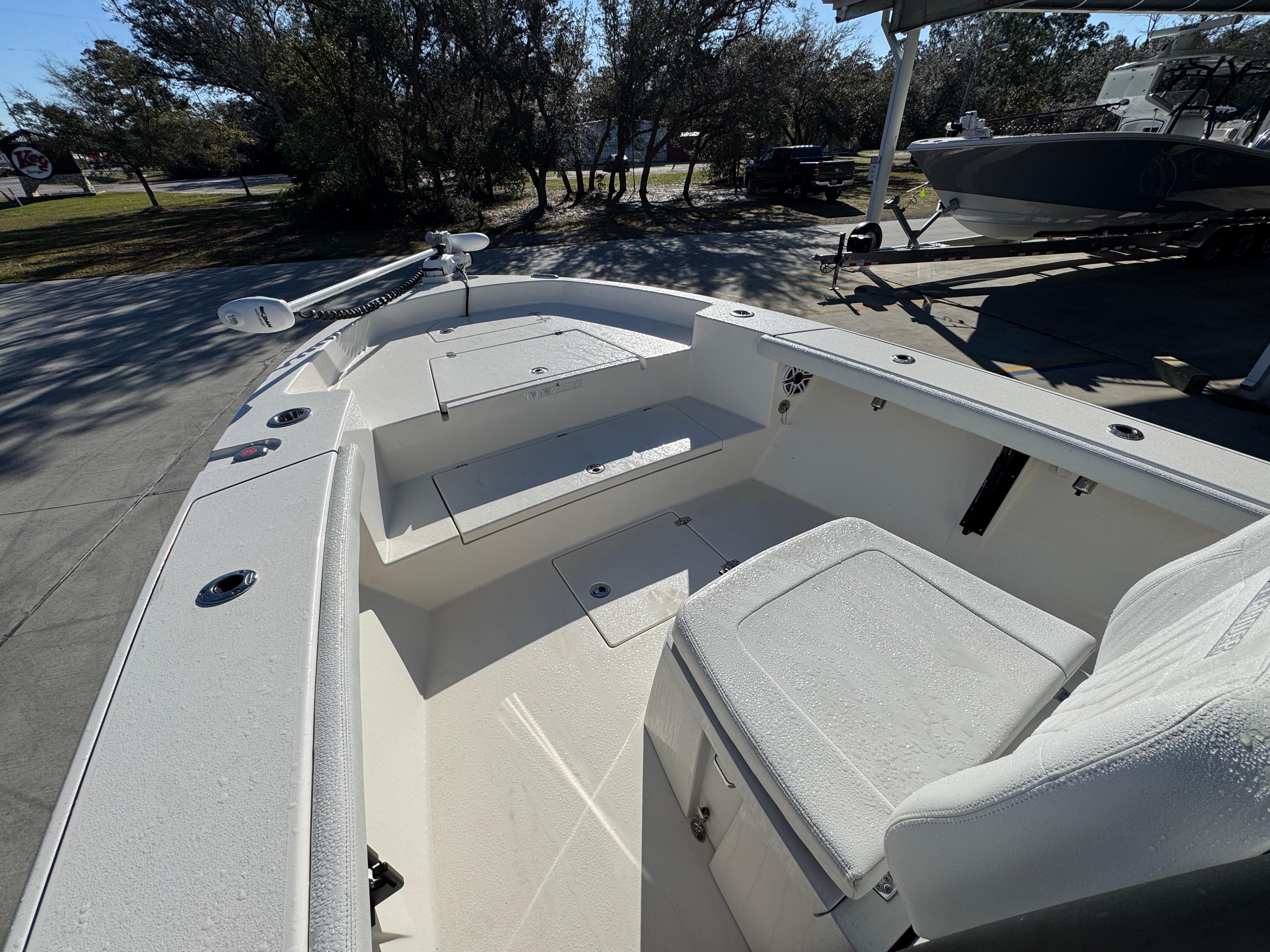 2023-pathfinder-2700-open-power-9719406-20250318104316304-1_XLARGE