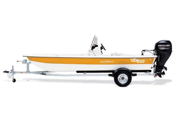 2017 Mako boat for sale, model of the boat is Pro Skiff 17 CC & Image # 7 of 34