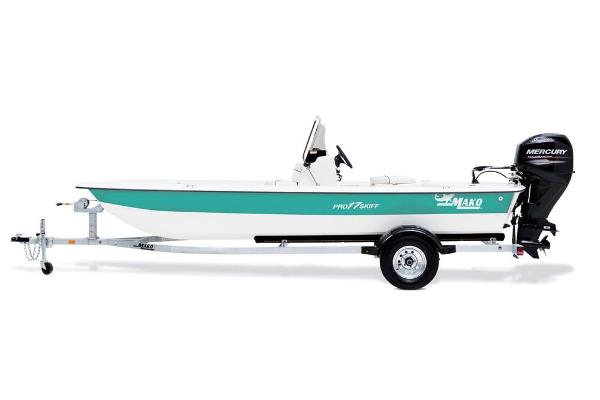 2017 Mako boat for sale, model of the boat is Pro Skiff 17 CC & Image # 11 of 34