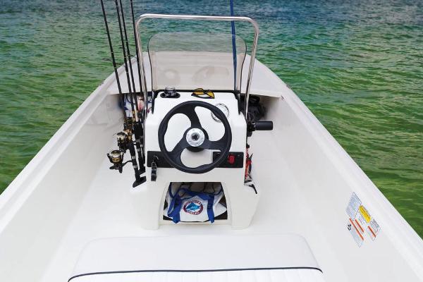 2017 Mako boat for sale, model of the boat is Pro Skiff 17 CC & Image # 22 of 34