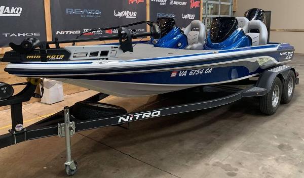 2017 Nitro boat for sale, model of the boat is Z18 & Image # 7 of 16