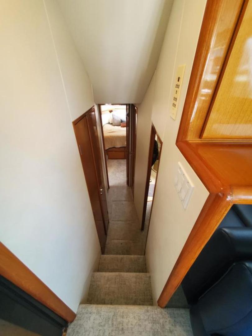 1999 Viking 47 - Steel Got It - Companionway