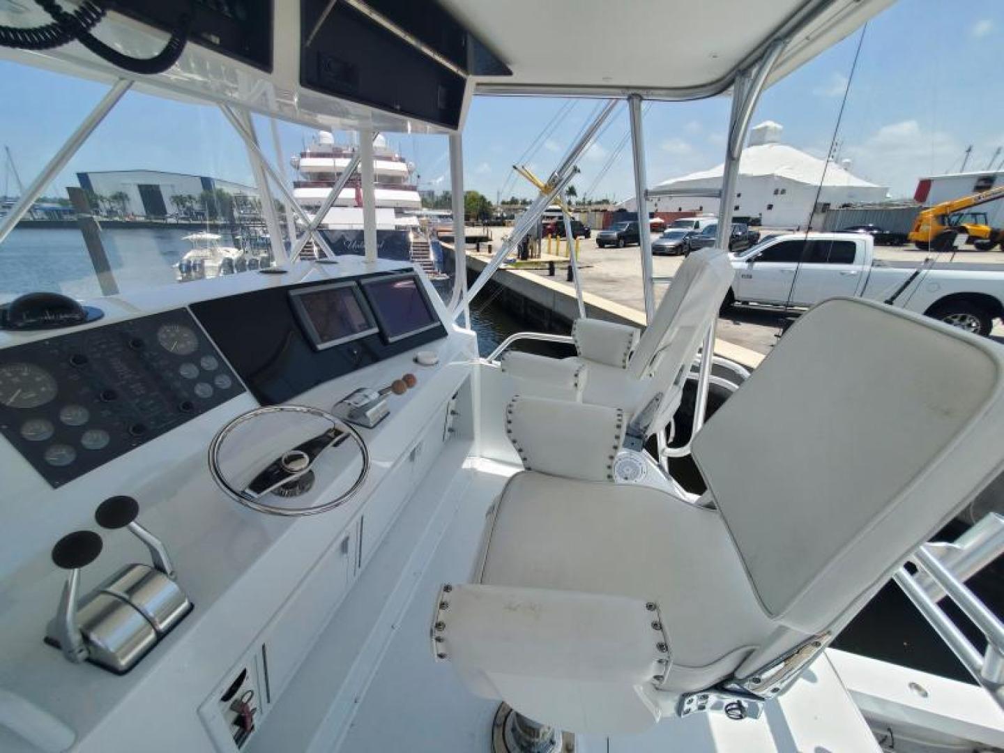 1999 Viking 47 - Steel Got It - Helm