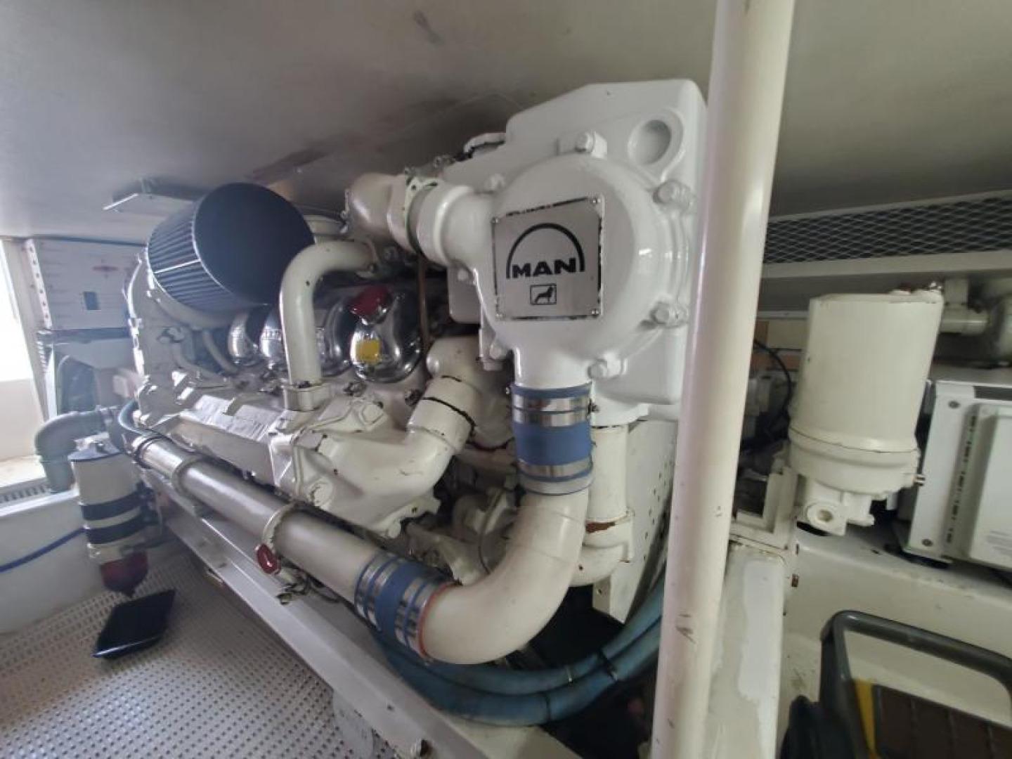 1999 Viking 47 - Steel Got It - Engine Room