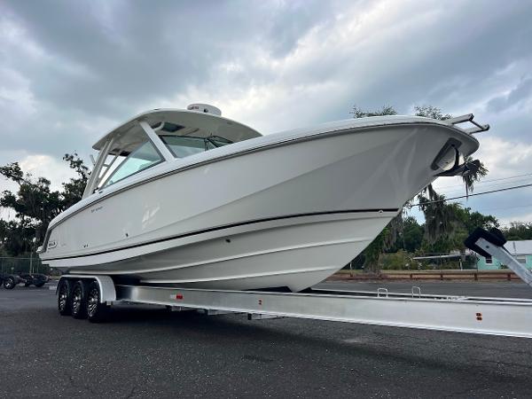 32' Boston Whaler, Listing Number 100916355, - Photo No. 8