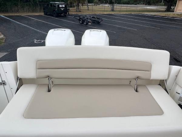 32' Boston Whaler, Listing Number 100916355, Image No. 37