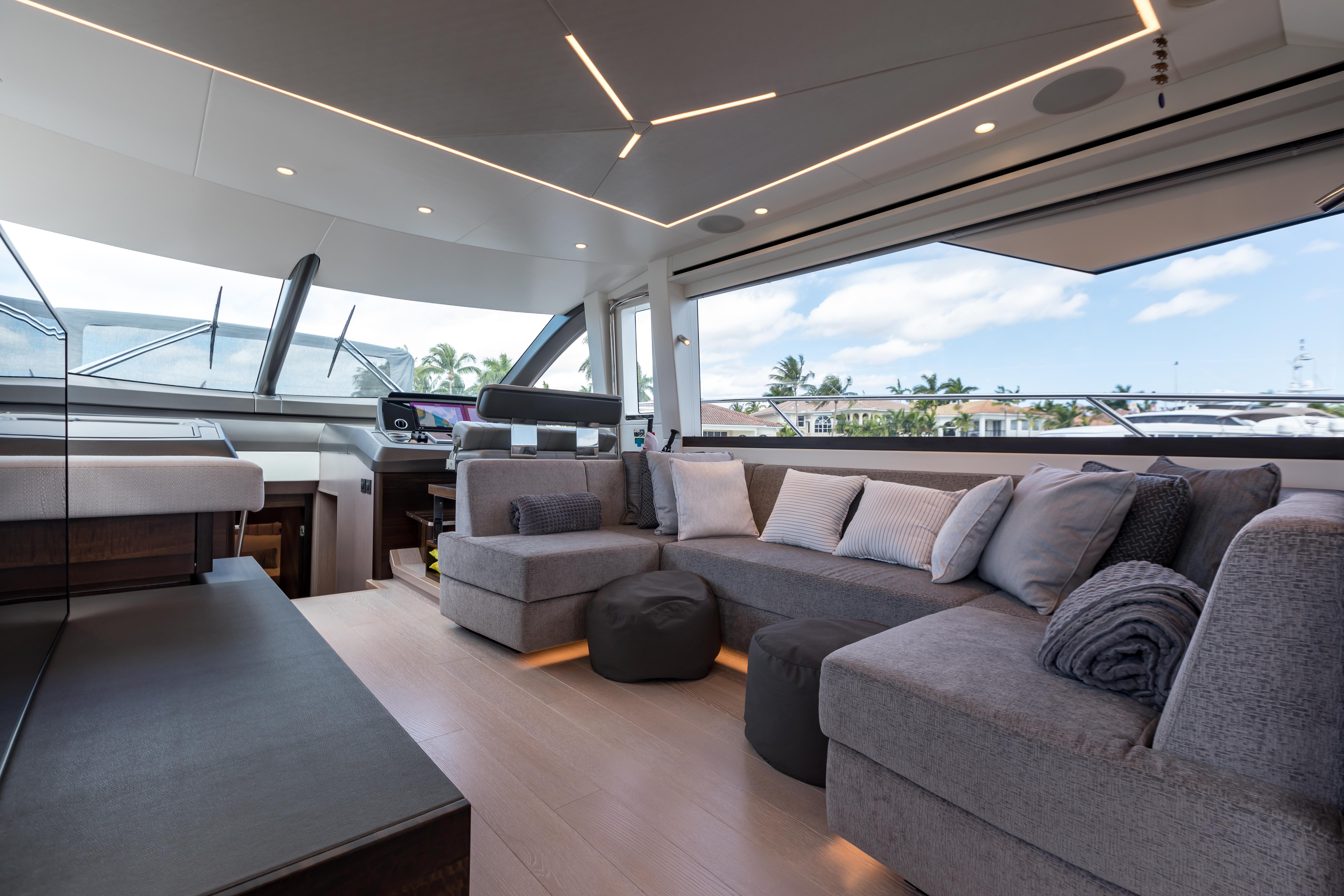 2022 Sunseeker Manhattan 68