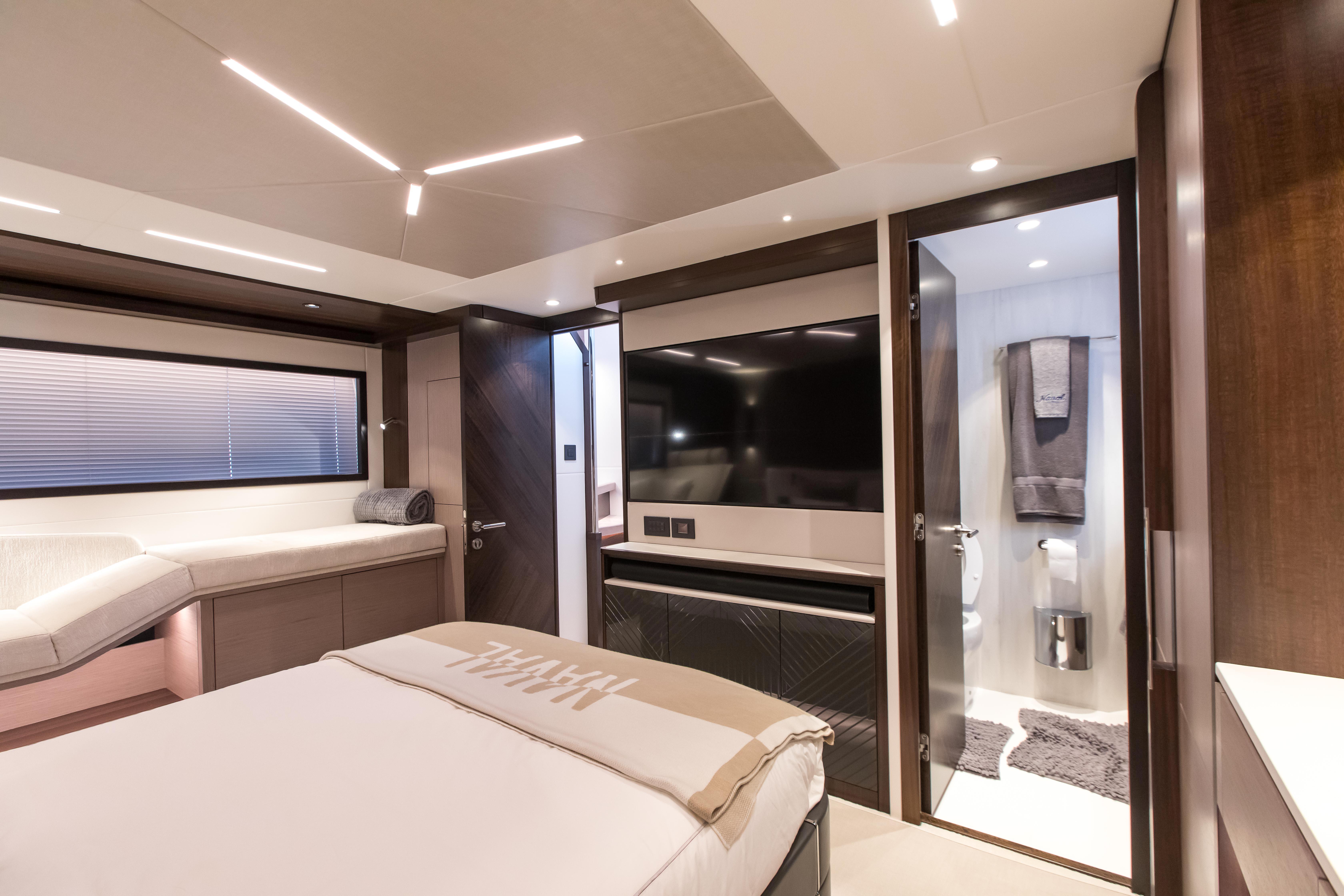 2022 Sunseeker Manhattan 68