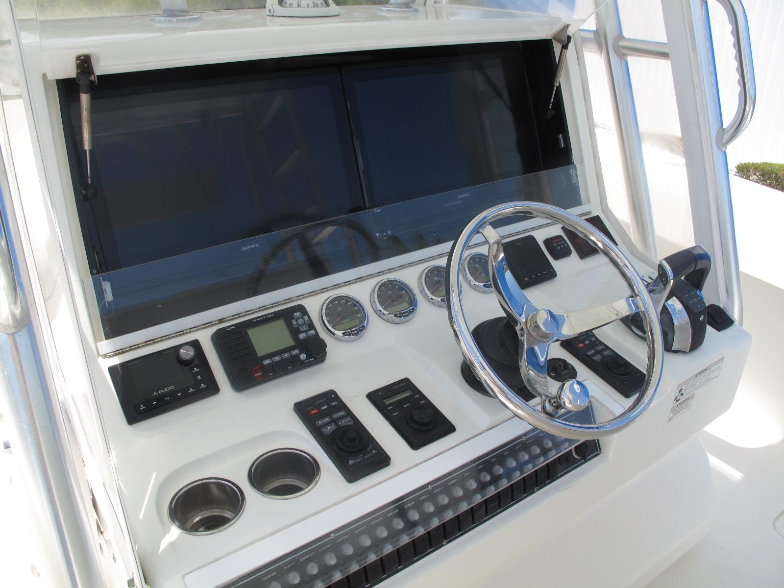 2017-seavee-370z-power-9829486-20250606062746381-1_XLARGE