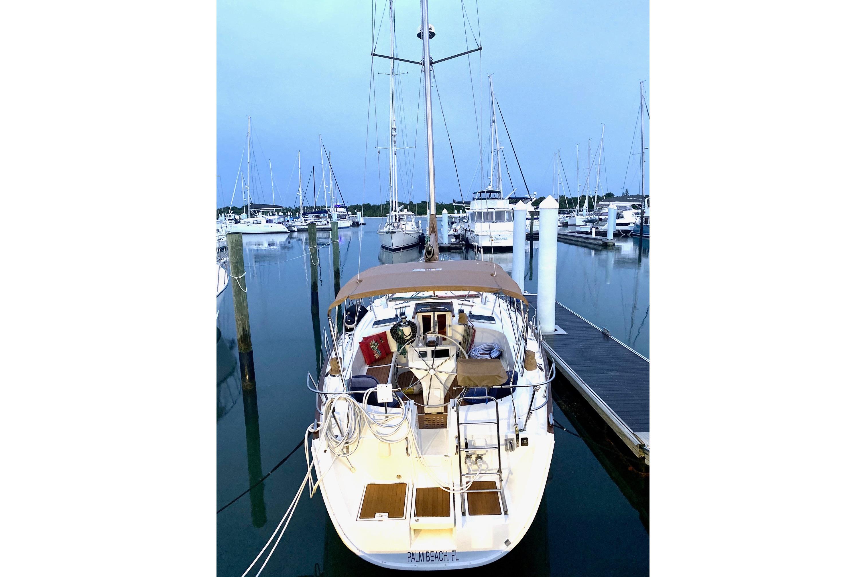 Yacht Photos Pics