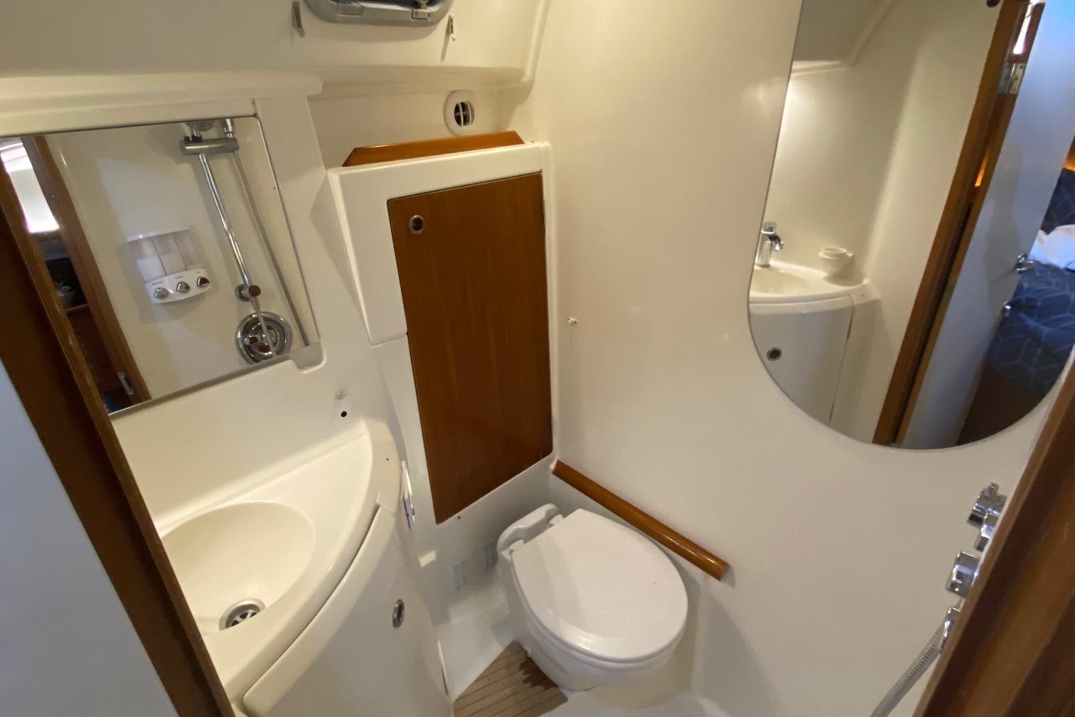 Yacht Photos Pics