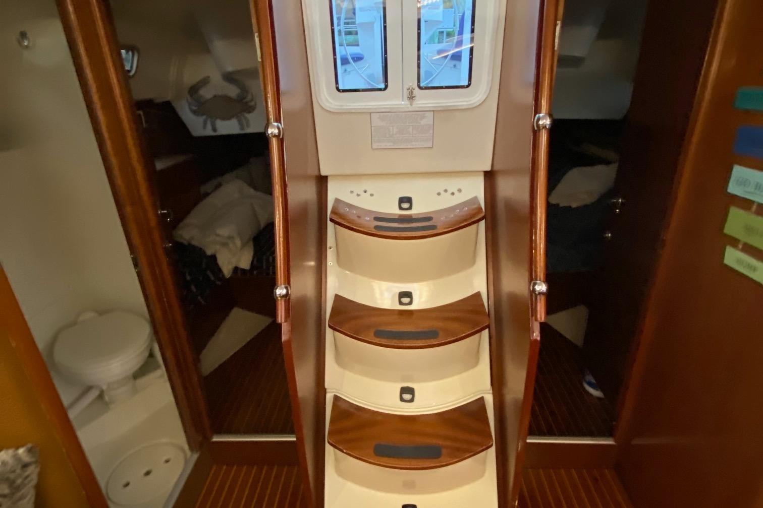 Yacht Photos Pics