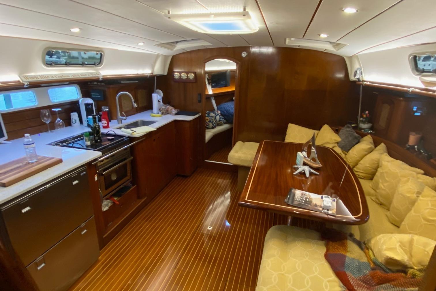 Yacht Photos Pics