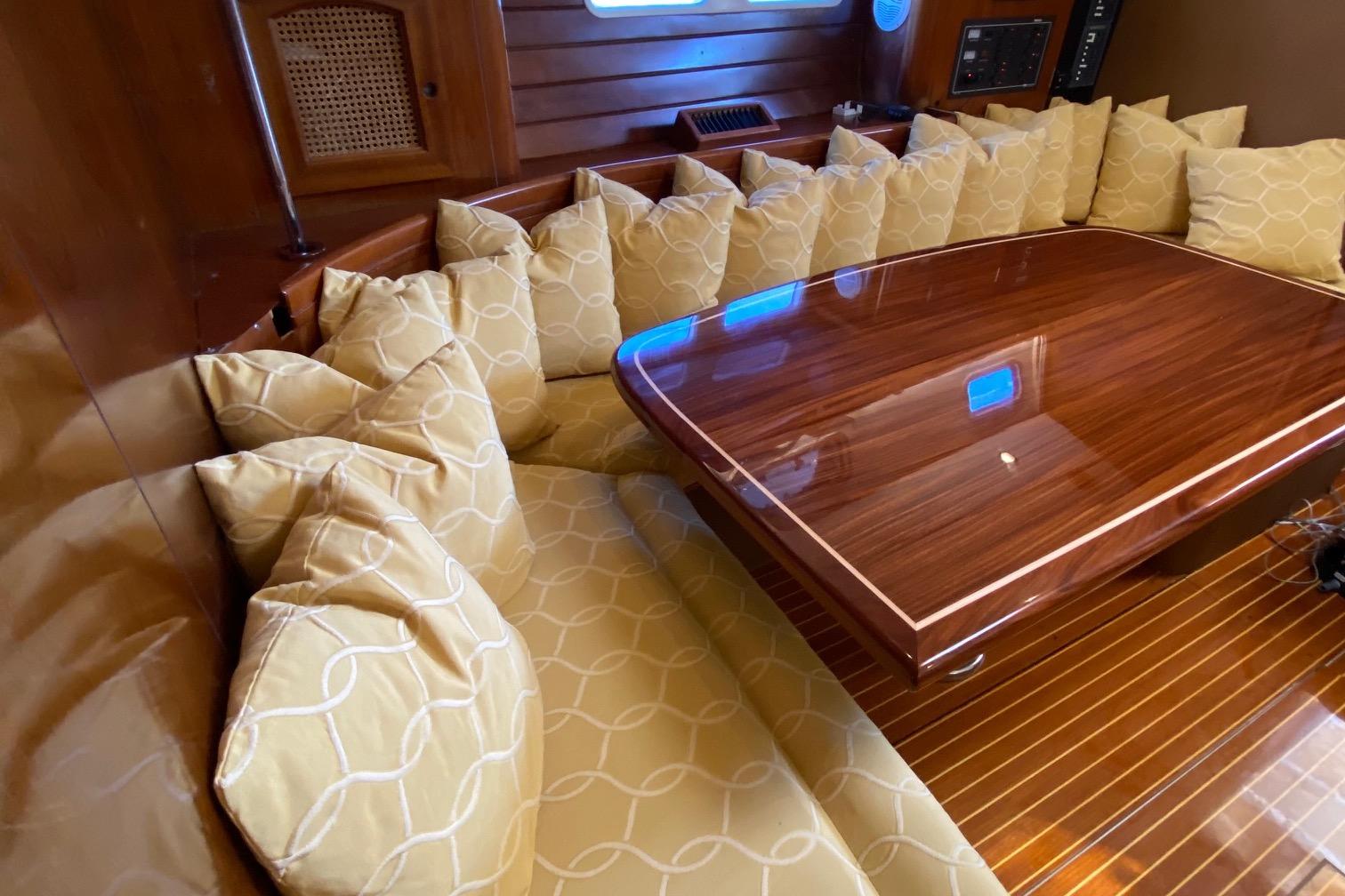 Yacht Photos Pics