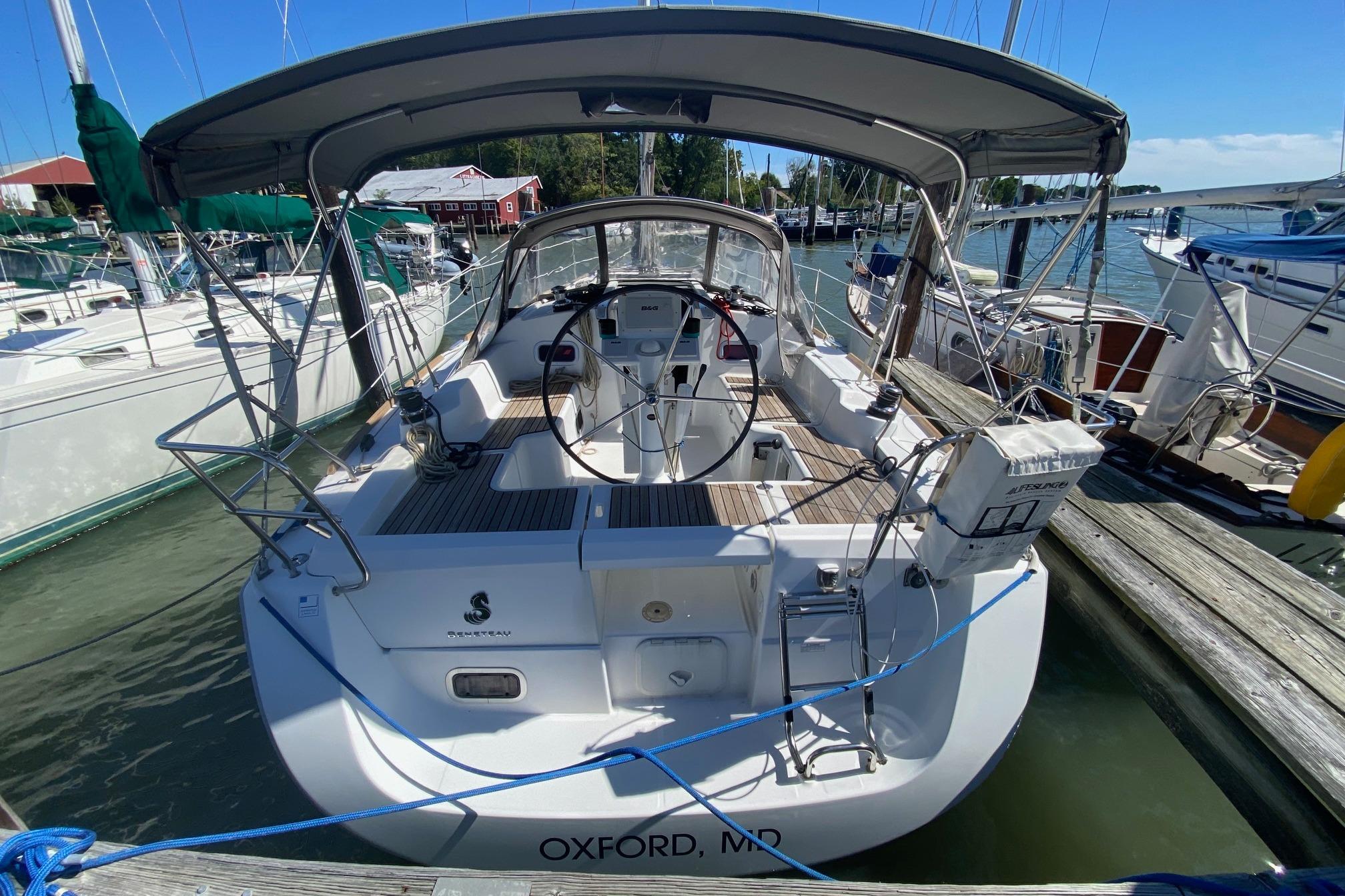 Yacht Photos Pics
